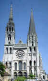cattedrale di chartres.jpg (53681 byte)